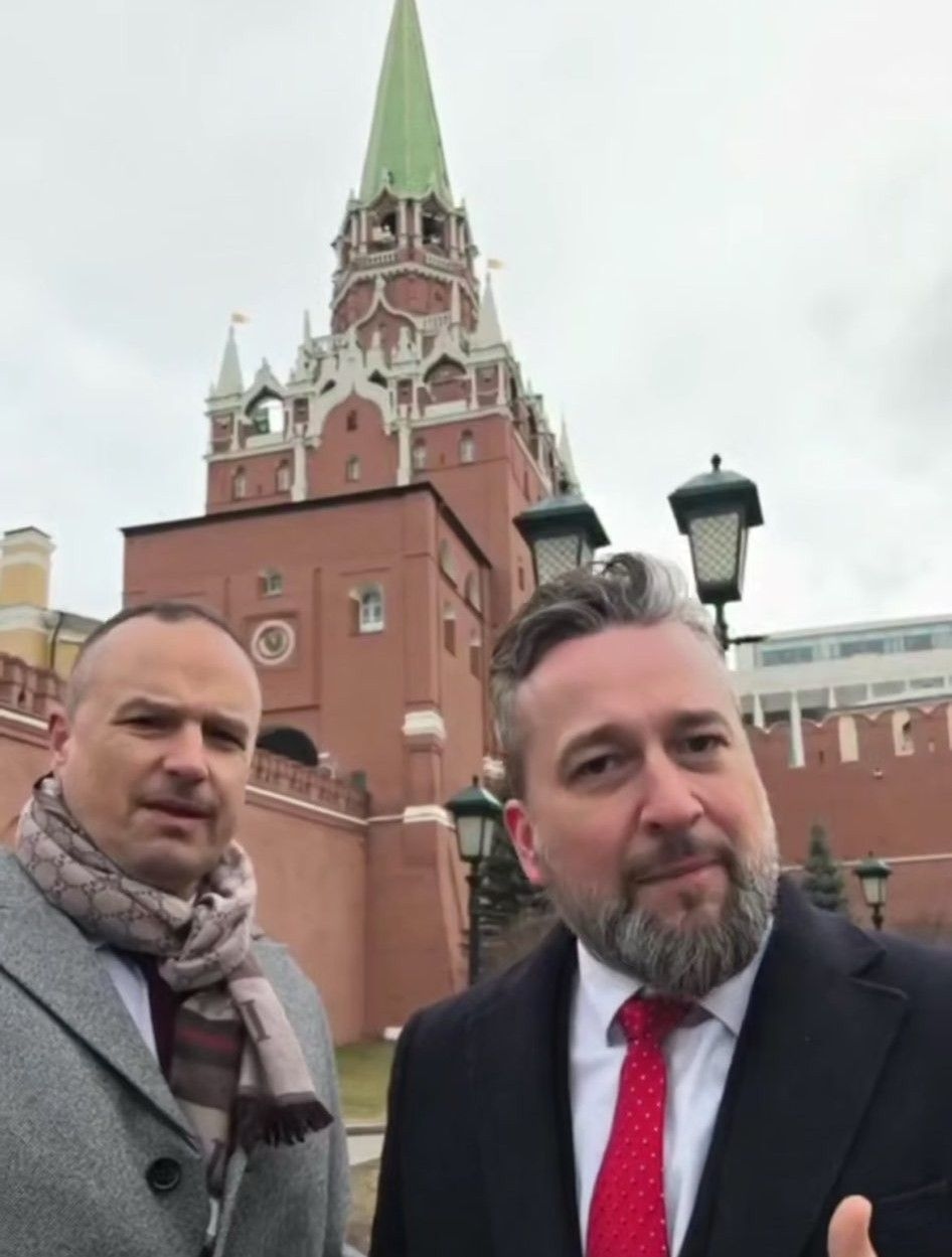 Lindtner (left) and Blaha (right) pictured in front of one the Moscow Kremlin’s towers.