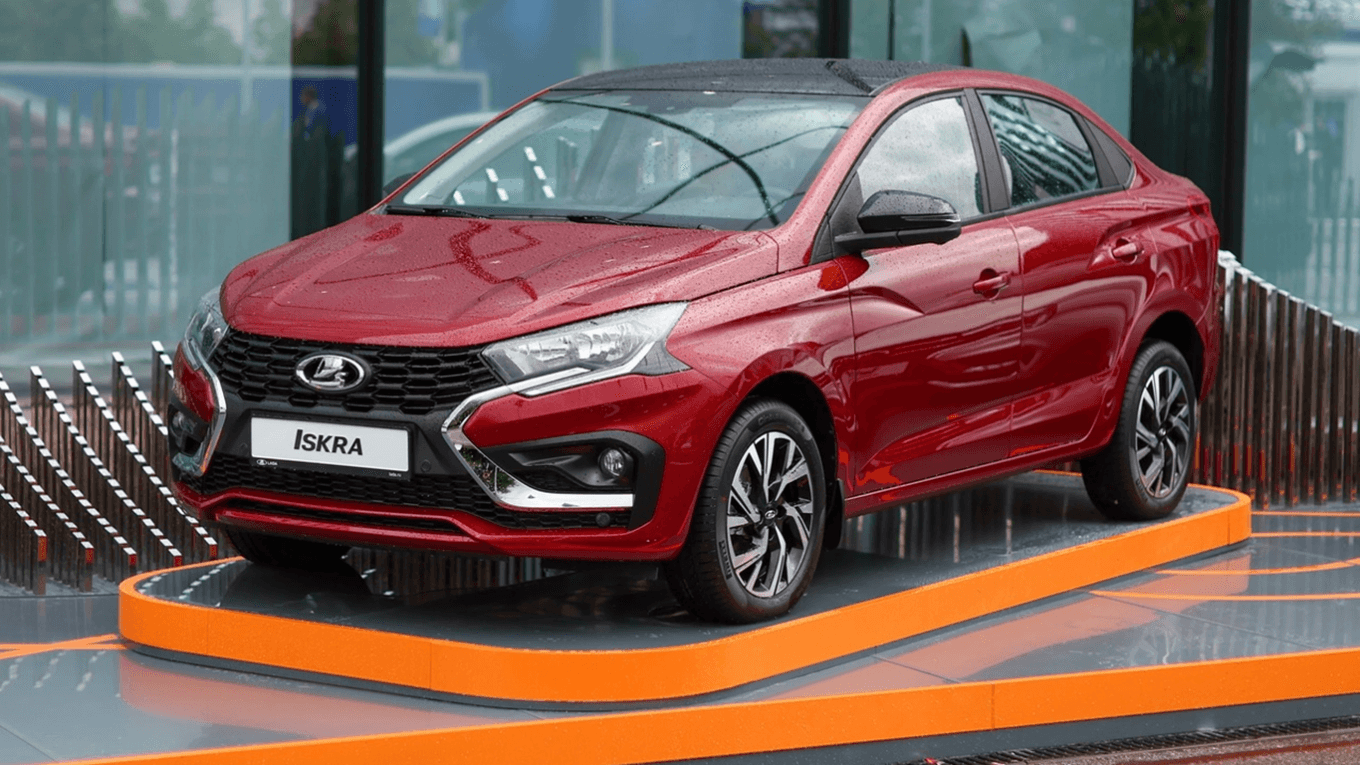 Массовое производство нового седана Lada Iskra пока отложили
