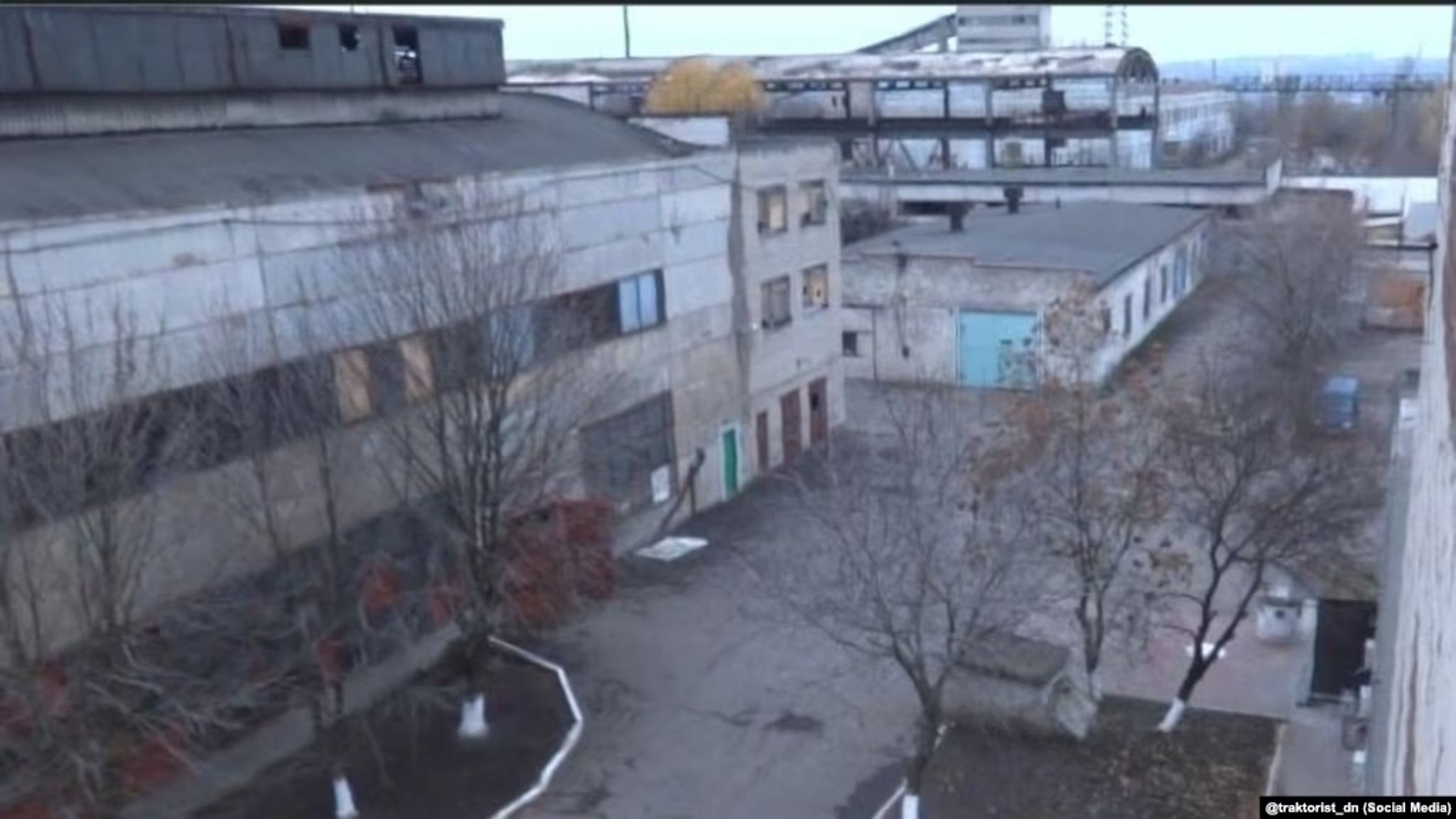 Photograph of the Izolyatsia grounds, published in January 2021 on the traktorist_dn Telegram channel