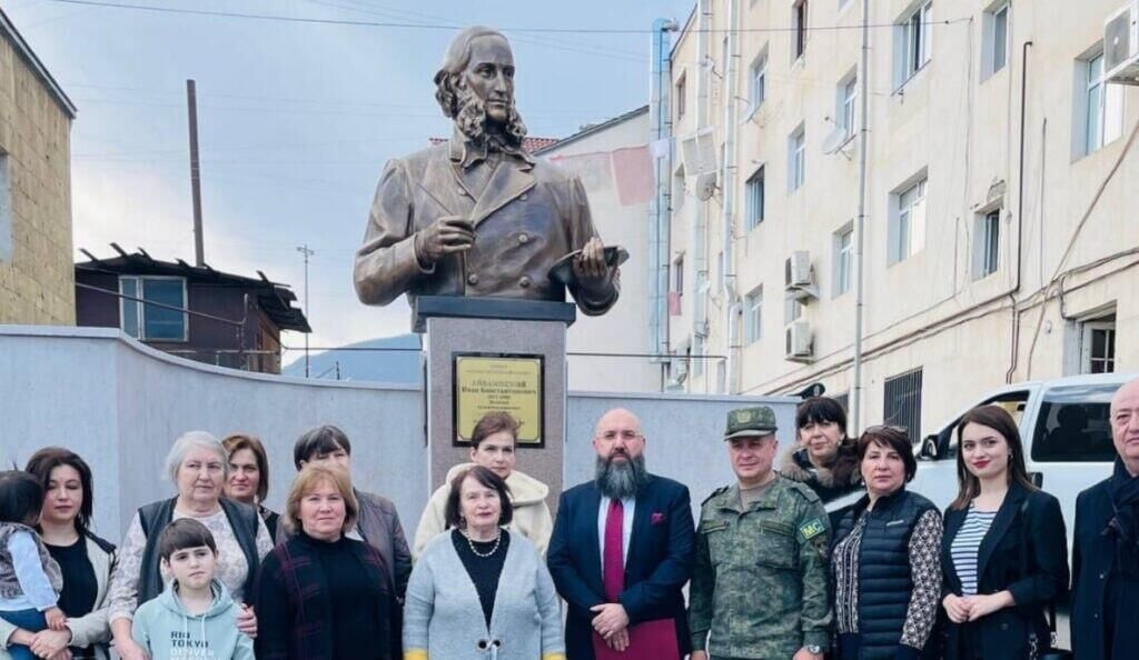 Открытие памятника Ивану Айвазовскому в Степанакерте, 2021. Фото: Министерство культуры Арцаха