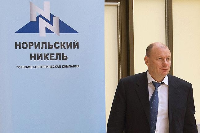 Фото: Владимир Потанин на собрании акционеров «Норникеля» в Москве / РИА «Новости»