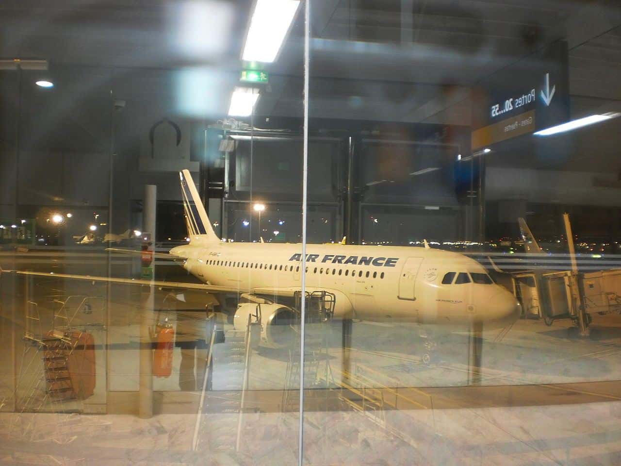 «Гулагу.нет»: Два сотрудника ФСБ и ЧВК Вагнера попросили убежище во Франции и дают показания