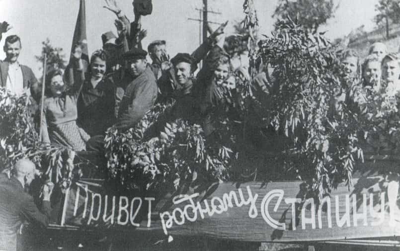 Вернуть и расстрелять. Как советская власть заманивала эмигрантов обратно и чем это для них кончалось