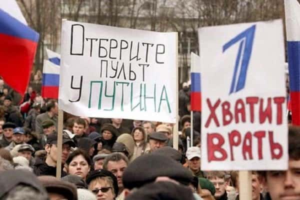 Василий Гатов: В будущей прекрасной республике Россия госСМИ быть не должно