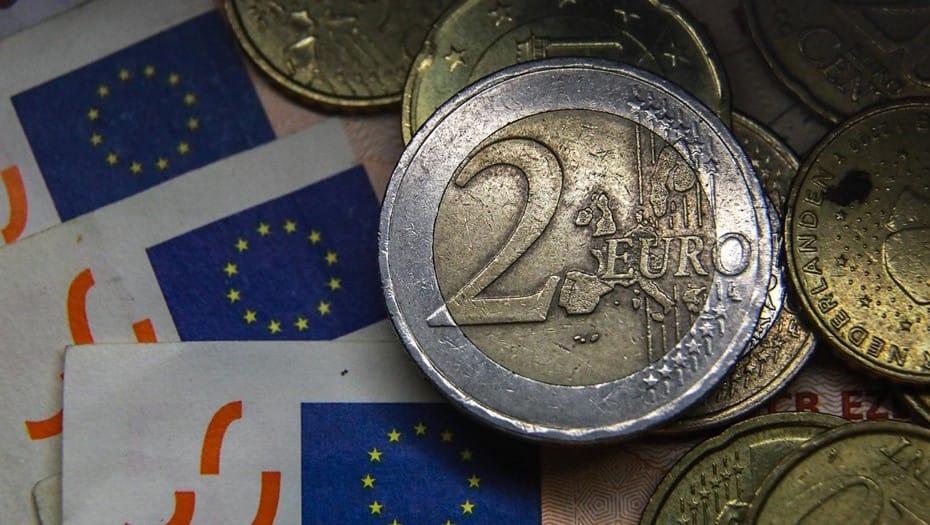 Великобритания готова передать Украине замороженные активы Центробанка РФ — министр иностранных дел Кэмерон