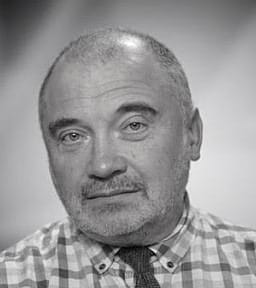 Николай Петров