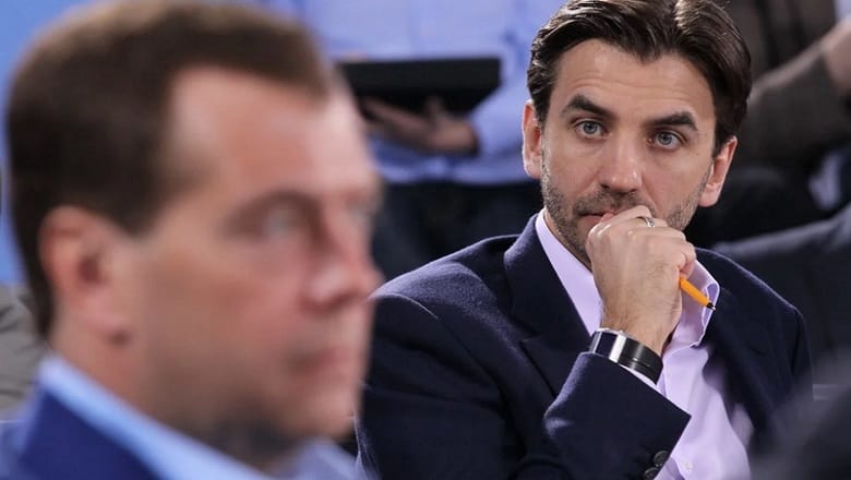 «Абызова бьют — Медведеву знать дают?» — Леонид Радзиховский разобрался в логике дела экс-министра