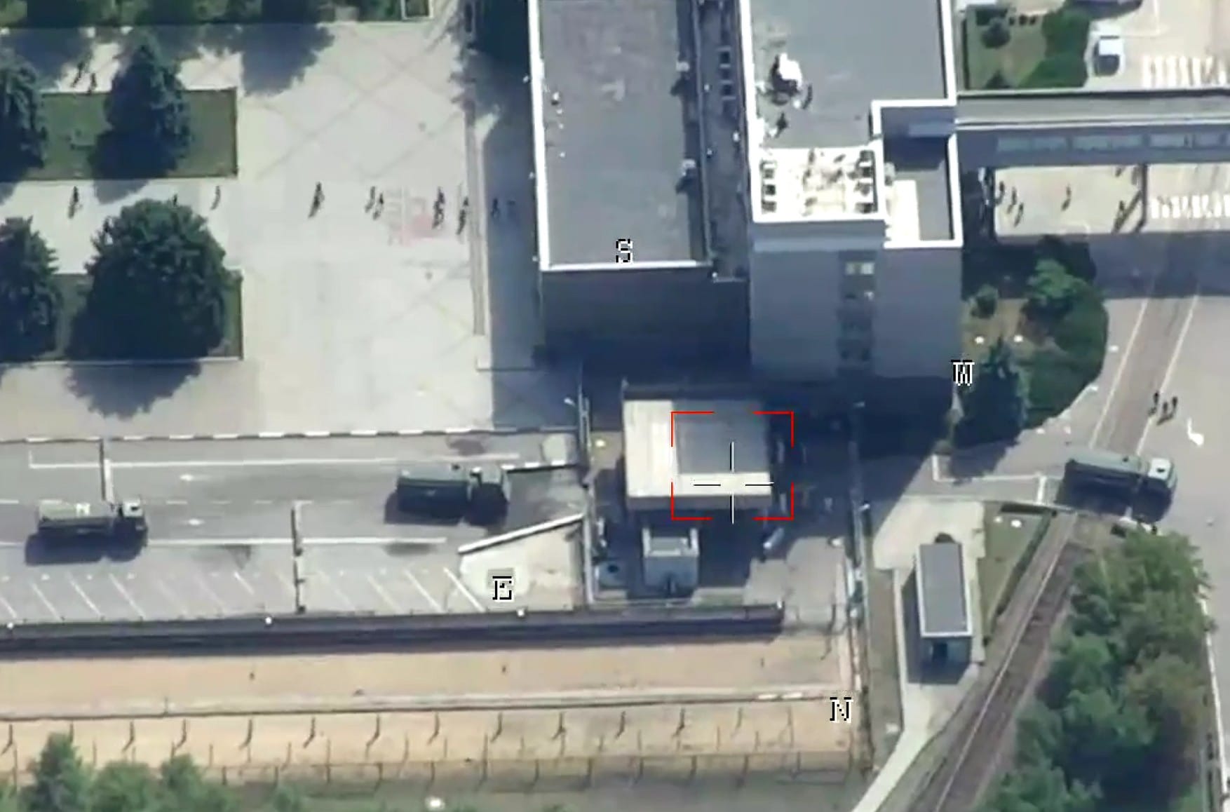 Russian troops deliver unknown cargo to Zaporizhzhia NPP, sources say power plant is mined (video)