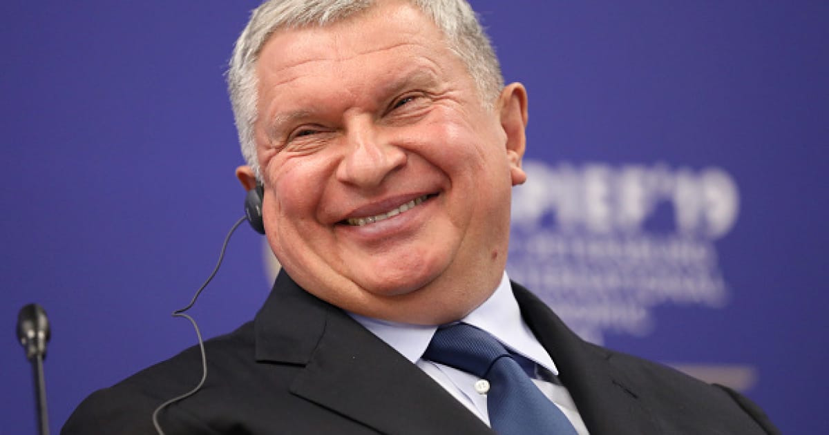 The Moscow Times: Сечин пытается захватить весь экспорт нефти из России