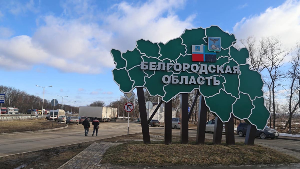 В Белгородской области продолжаются обстрелы после рейда ДРГ. Песков «глубоко обеспокоен» ситуацией, но экстренного заседания не будет