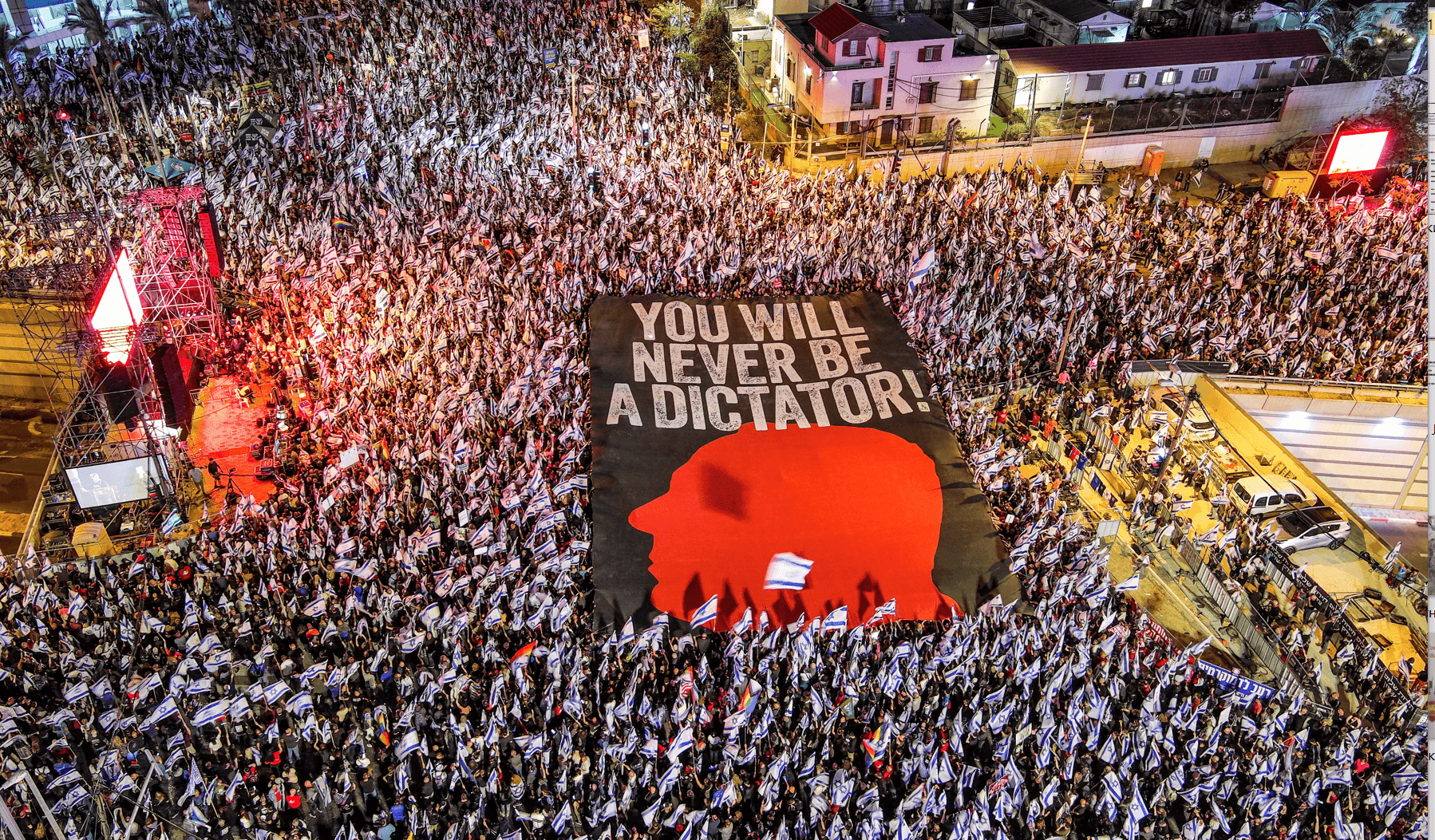 «Мой брат умер не за диктатуру». Почему Израиль охватили массовые протесты
