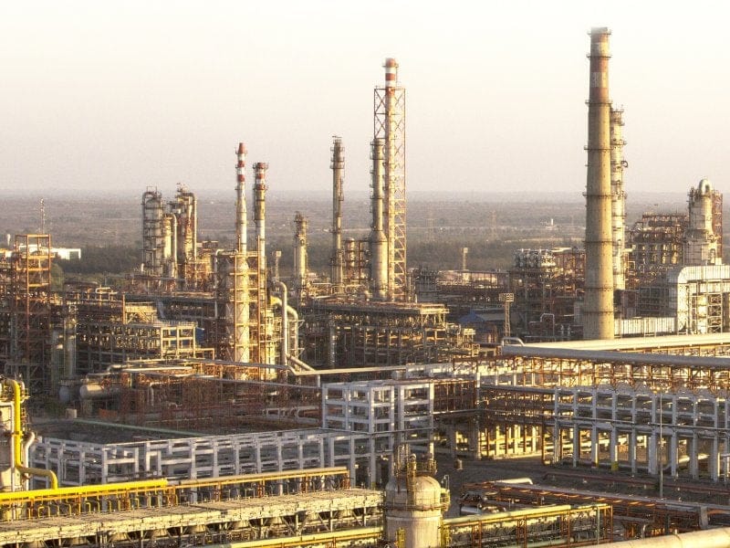Saudi Arabia and Iraq halt oil supplies to Rosneft-affiliated Indian refinery following EU sanctions
