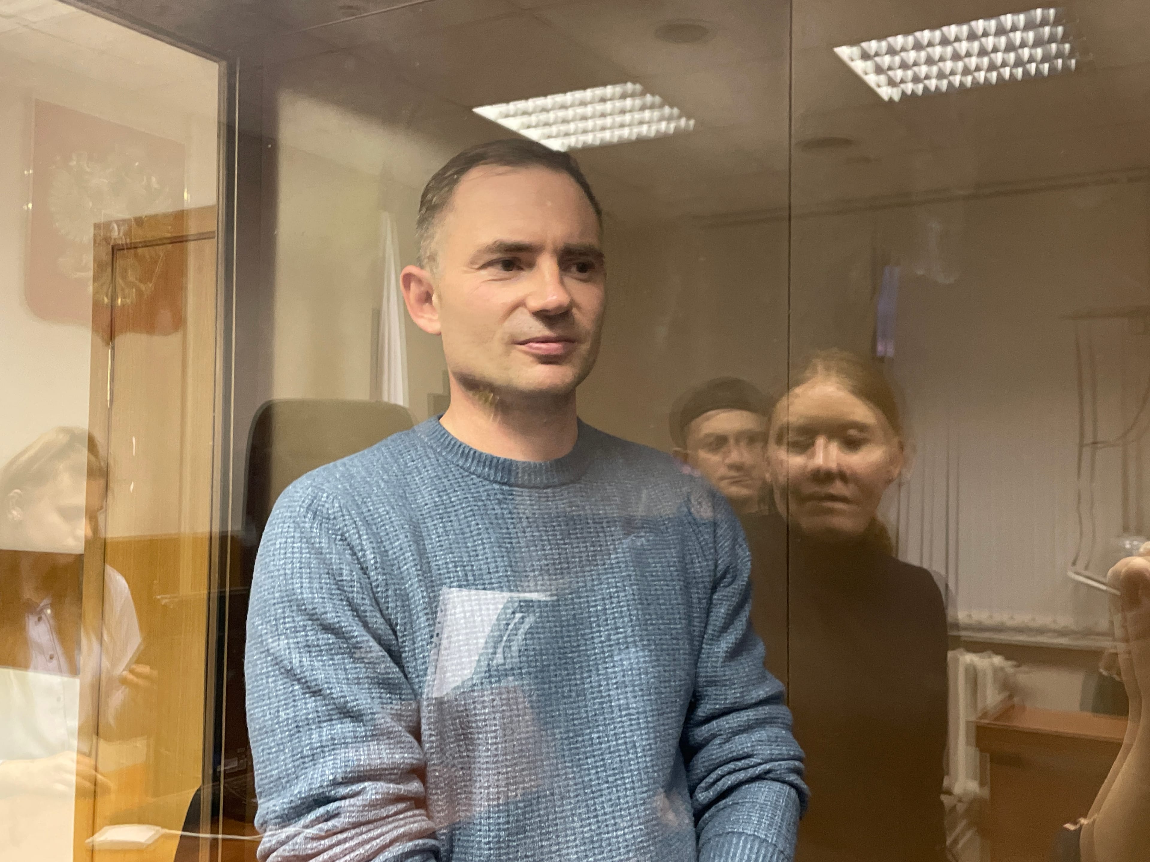 «Принципиальная позиция “Яблока” — мы продолжаем работать в России»: бывшего депутата Мосгордумы отправили под стражу за посты о Буче