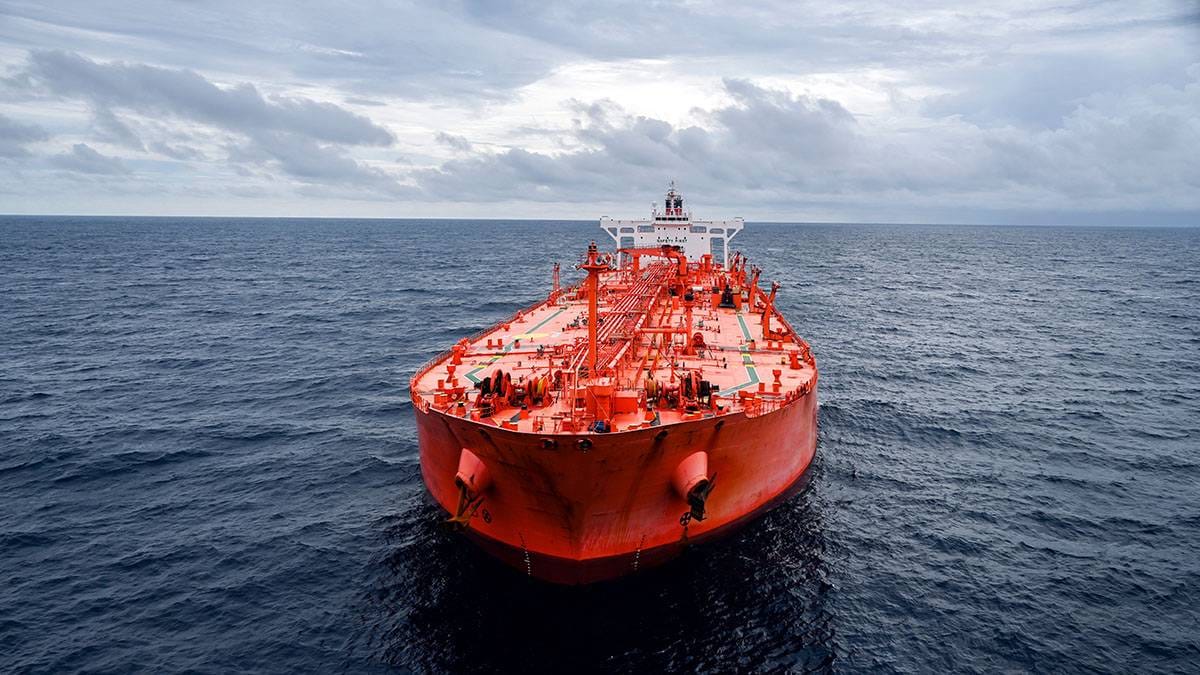 EU drafts new sanctions targeting Moscow’s “shadow fleet,” aiming to block flag states from registering Russian vessels