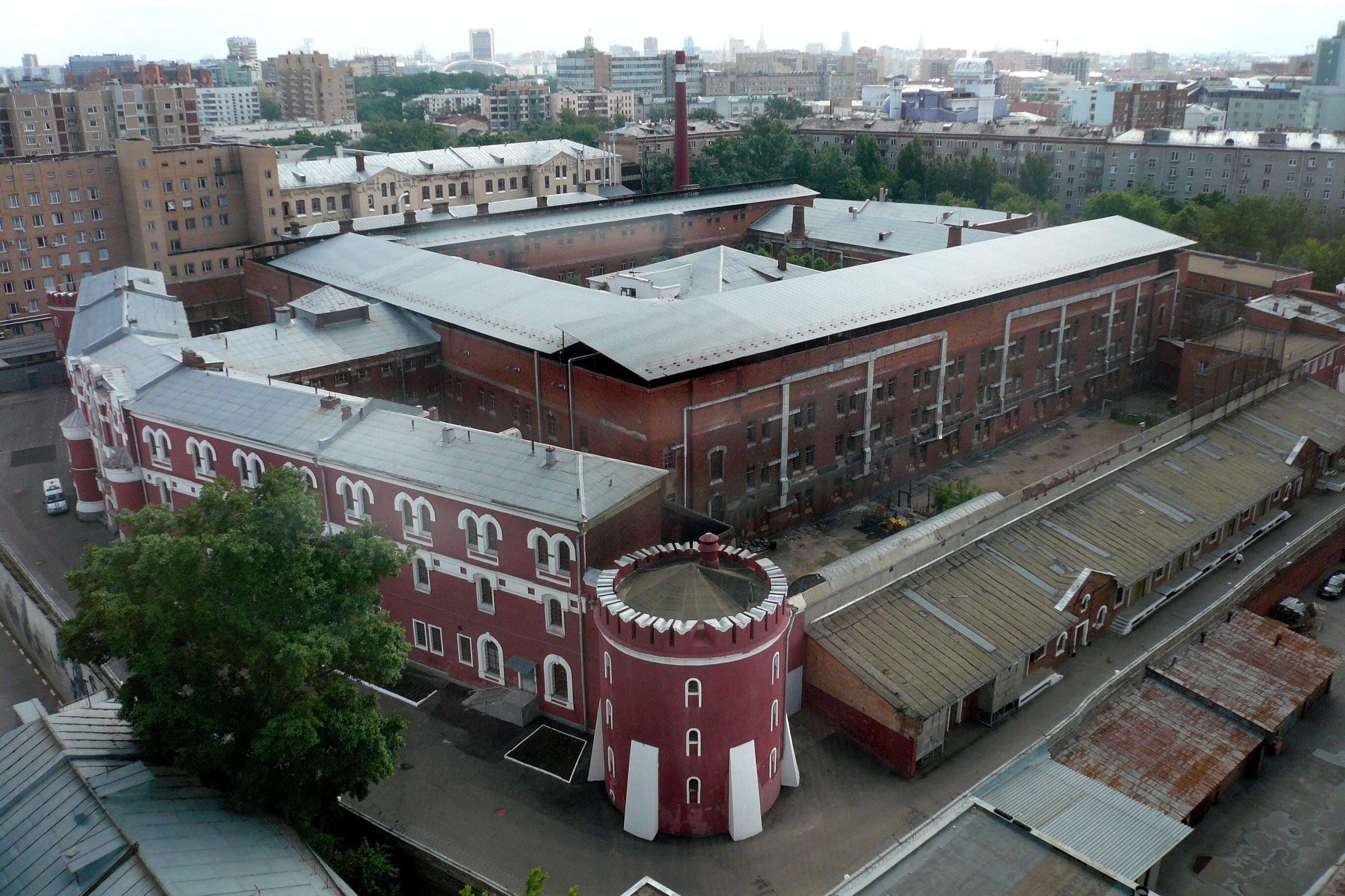 Экс-замначальника «Бутырки» осудили за криптоферму в психбольнице СИЗО