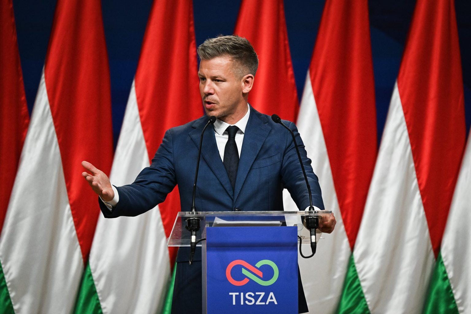 Венгрия понимает, что Украина является жертвой в войне с РФ, но не поддержит ее ускоренное вступление в ЕС и не вложится в кредит — Мадьяр