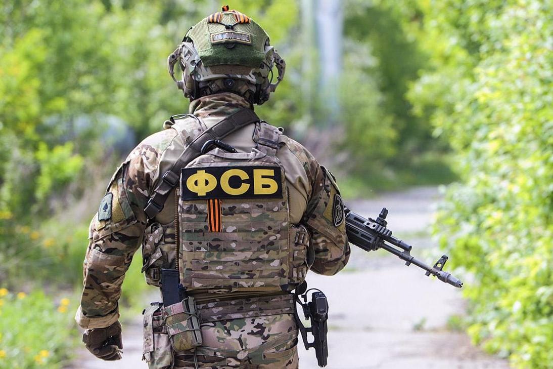ФСБ задержала в Пятигорске гражданку Германии, которая якобы собиралась устроить взрыв в здании силового ведомства