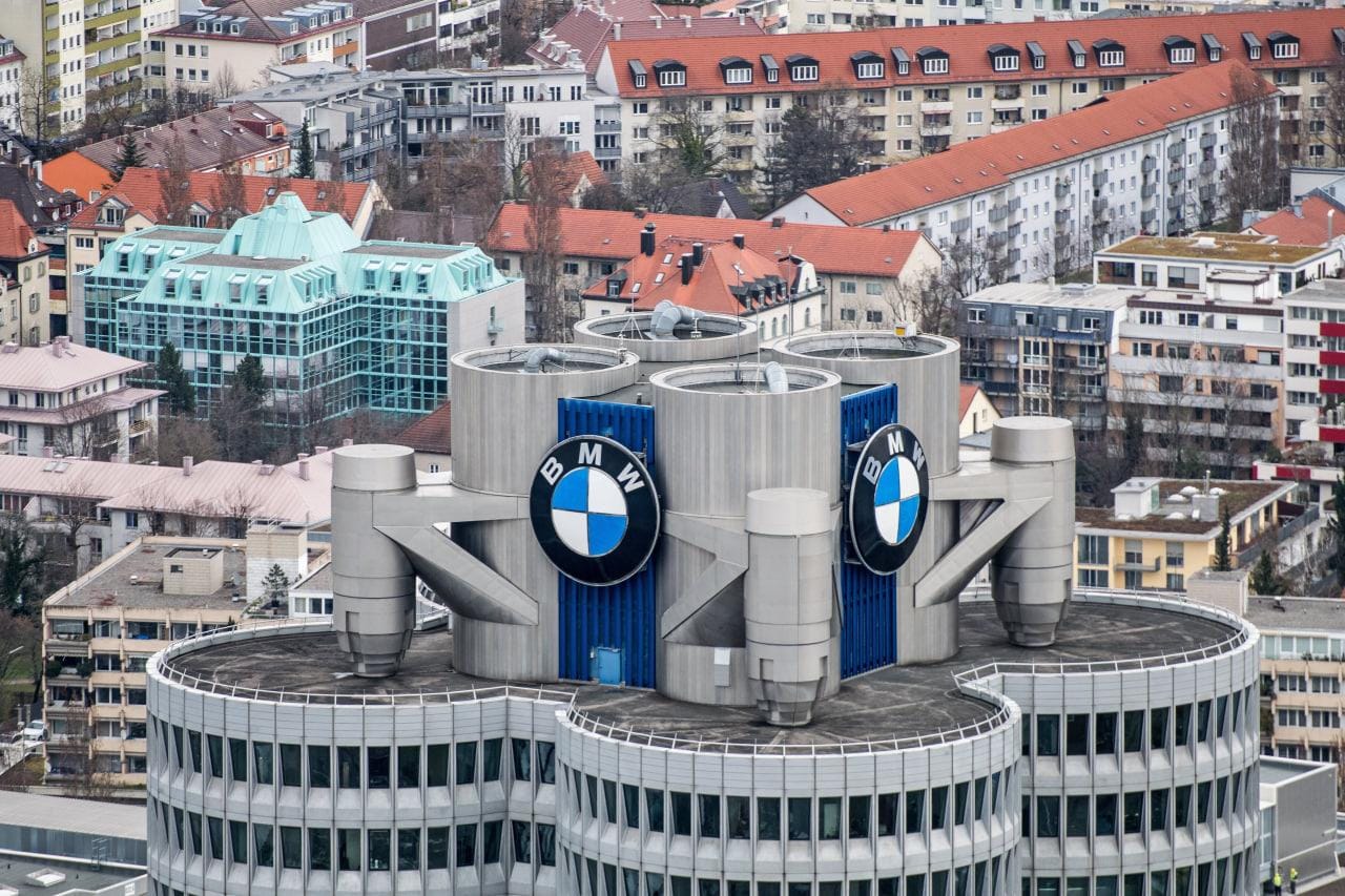 BMW сократит 8000 сотрудников до конца 2027 года. Немецкие автоконцерны не выдерживают конкуренции с китайскими производителями