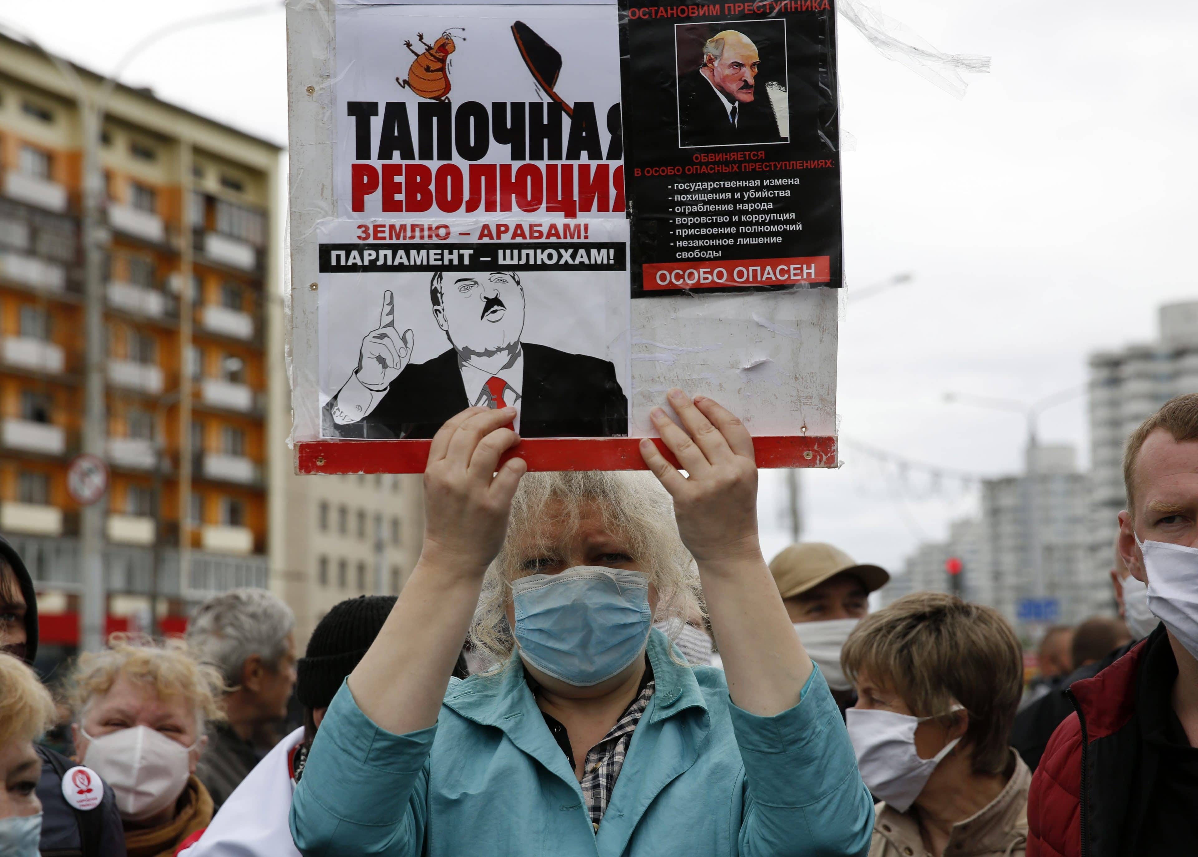 Превращение. Как Александр Лукашенко трансформировался в «таракана» и «Сашу 3%»