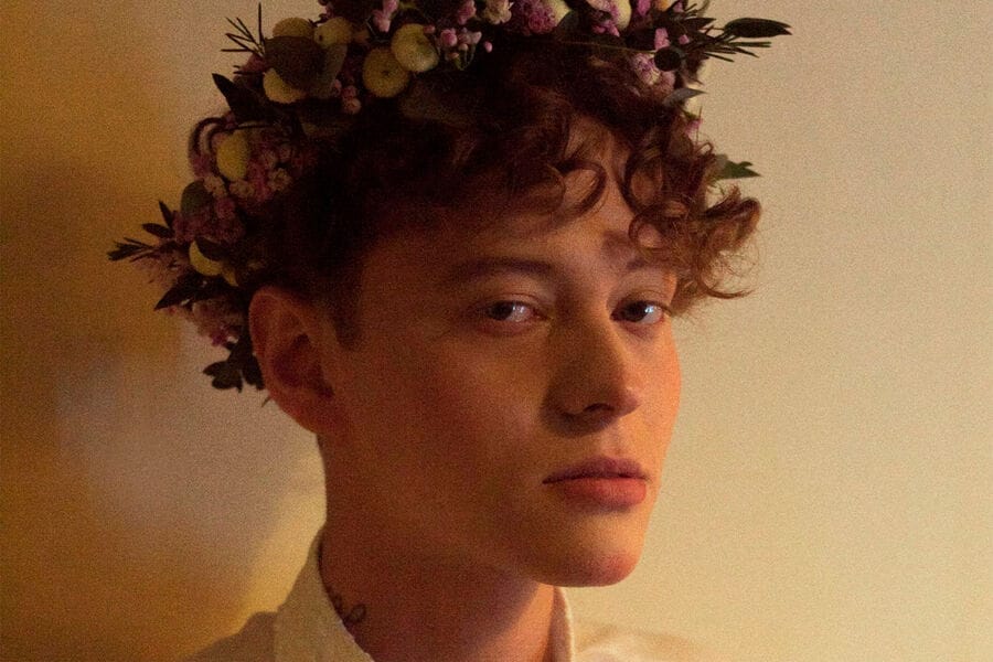 На певца Шарлота заведено четвертое уголовное дело — за уничтожение паспорта