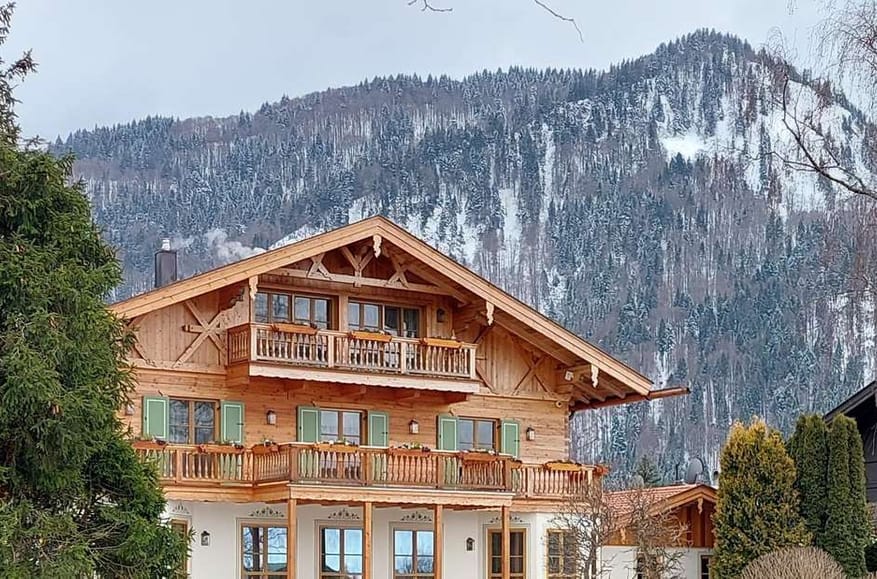 Russian oligarch Alisher Usmanov’s Bavarian estate listed for €25M, making it Germany’s most expensive property on the market