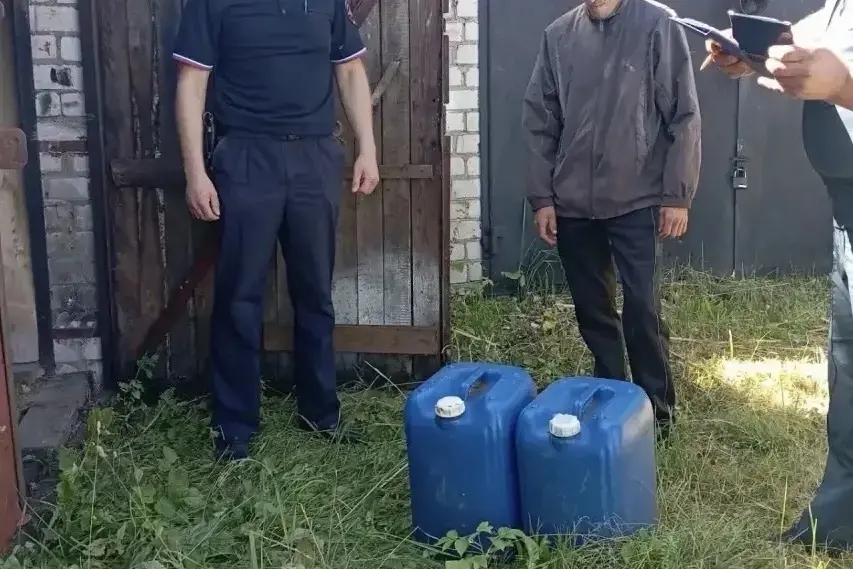 Михаил Ведерников / Макс