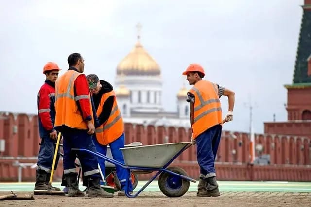 Serfdom for migrants: Why Russia’s new migration policy is so ineffective