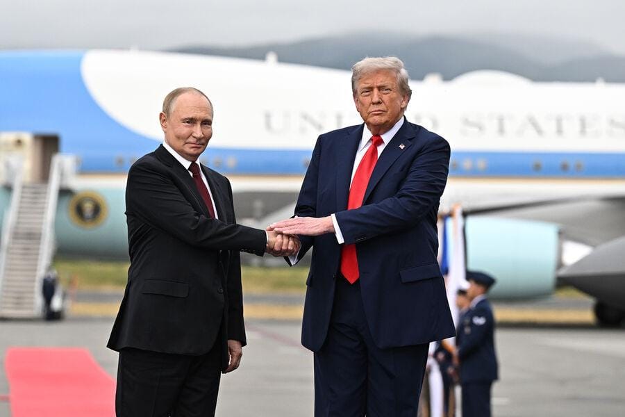 Зеленский: Россия передает Ирану спутниковые снимки военных объектов США. Накануне Трамп сказал, что Путин обещал не вооружать Тегеран