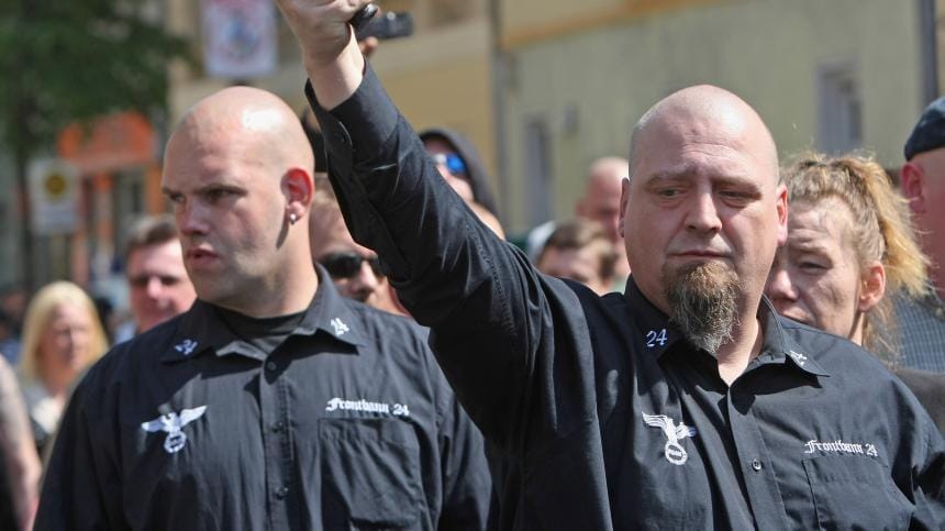 Альтернатива для здравого смысла. Впервые в Германии региональный премьер пришел к власти с помощью нацистов