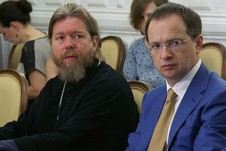 Взломана переписка «духовника Путина» Шевкунова. Среди прочего из нее видно, как Мединский преследовал Серебренникова
