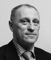 Александр Аузан