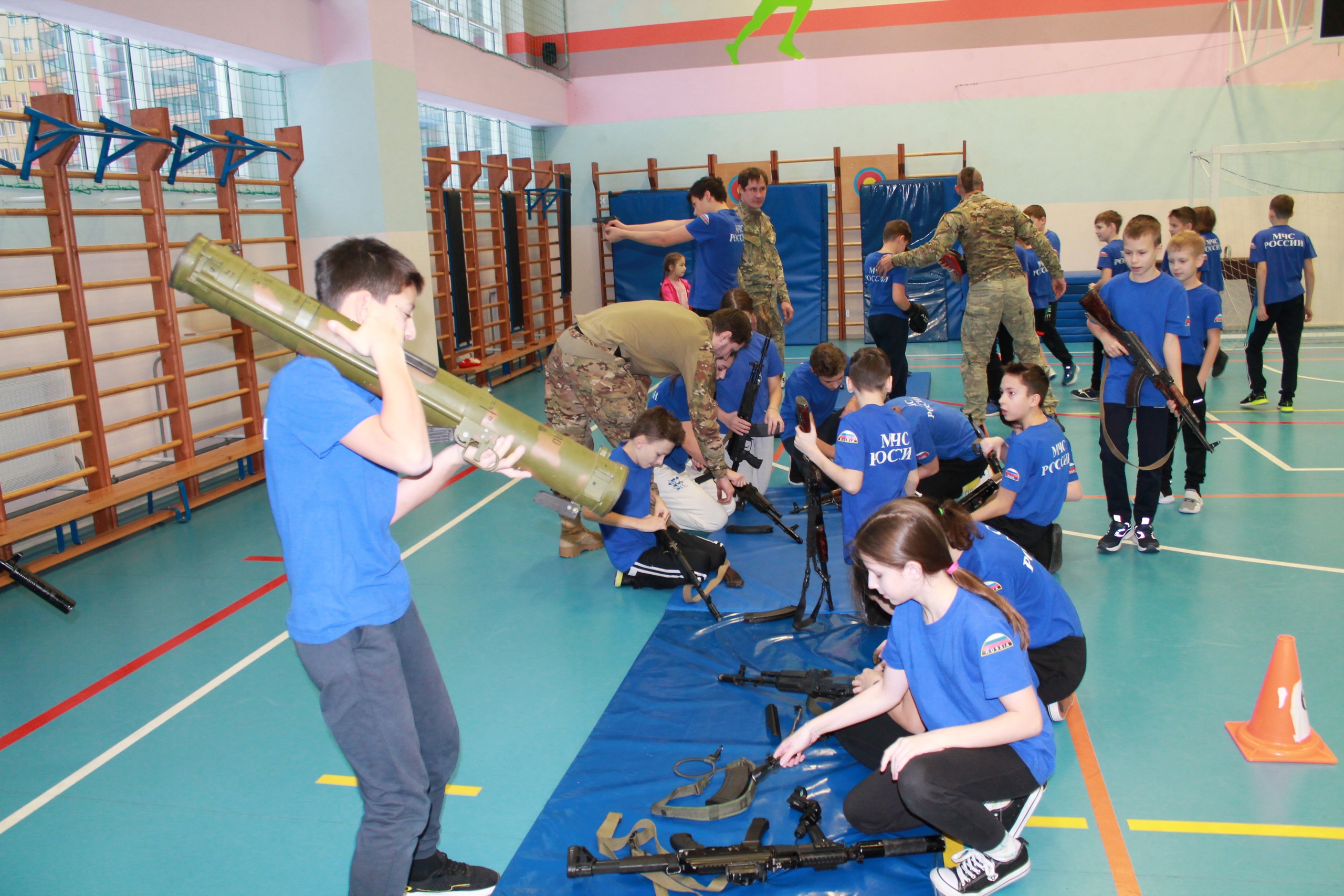 На занятиях «Добровольца» и Северо-cлавянской общины