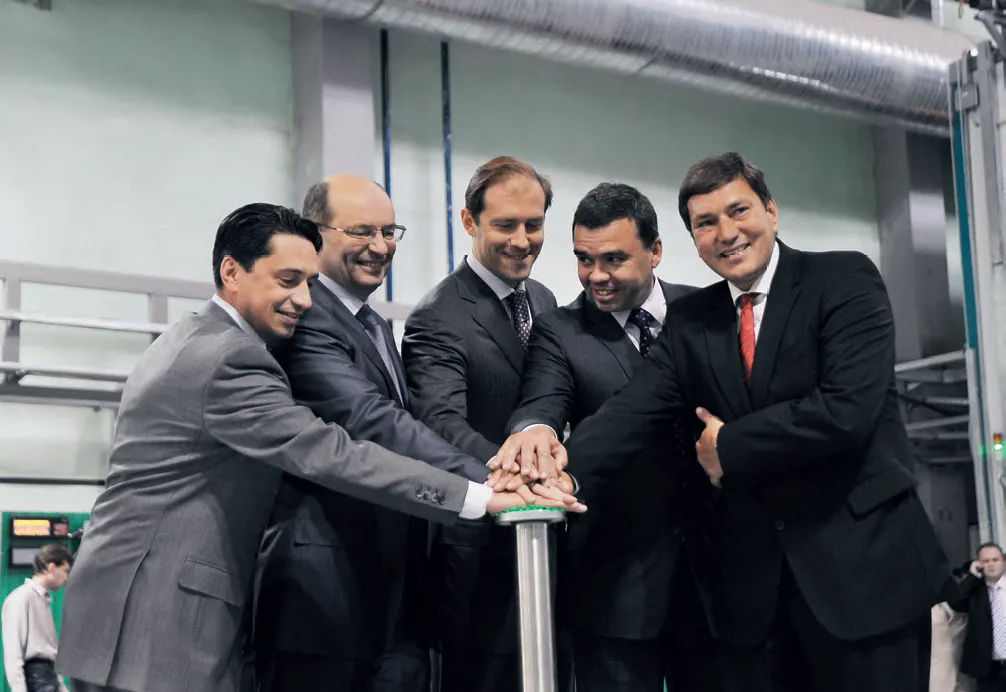Launch of a new workshop line at Uralvagonzavod, 2009. From left to right: UVZ CEO Oleg Sienko, Sverdlovsk Region Governor Alexander Misharin, Russian Deputy Minister of Industry and Trade Denis Manturov, First Deputy Minister of Industry and Trade of the Czech Republic Tomáš Hynner, and Alta JSC President Vladimír Plášil