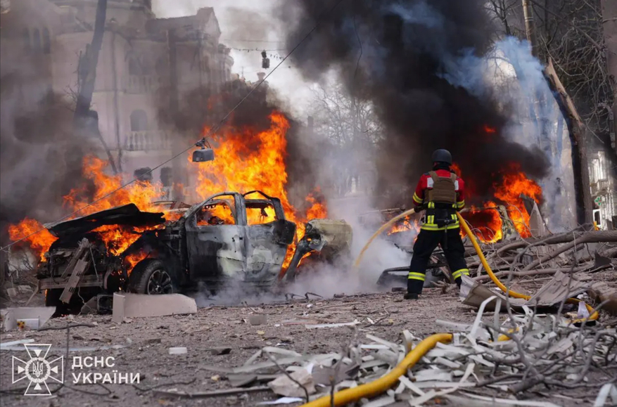 Aftermath of Russia's April 13 missile strike on the Ukrainian city of Sumy. Photo: State Emergency Service of Ukraine