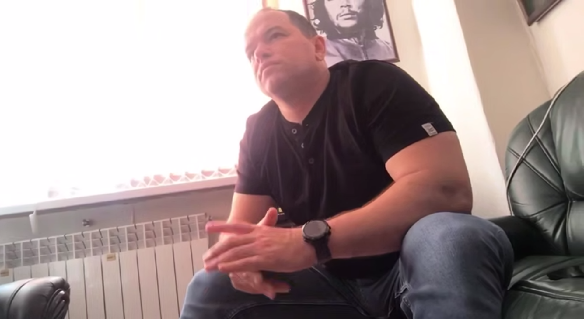 Russian military blogger Roman Alekhin is now the subject of a criminal investigation on suspicion of fraud. Screenshot: 112 (Telegram) 